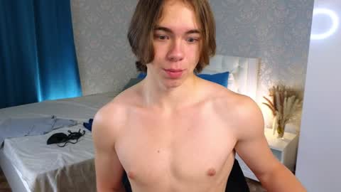 Snapshot of myshkek chatting on 12.18.24 Mickey online show from 12.18.24