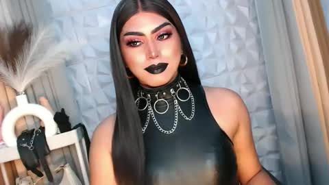 SUPPORT GODDESS TRISHA  AND DONT FORGET TO FOLLOW ME online show from 09.18.25