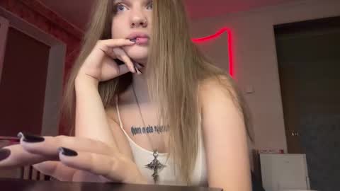 mysterious_wink online show from 11.28.25