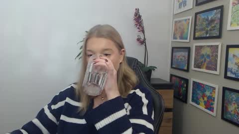 Erica online show from 11.27.25