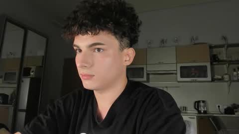 Evan Brown online show from 09.12.25