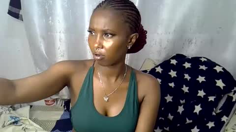 Snapshot of mysticpurr chatting on 02.22.26 mysticpurr online show from 02.22.26