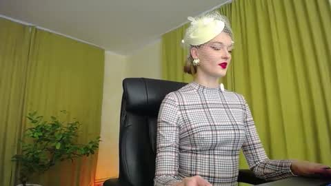 mysticvenus_ online show from 10.11.25