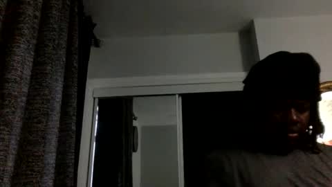 Snapshot of mzbubblebutt chatting on 05.14.26 Mzbubblebutt online show from 05.14.26