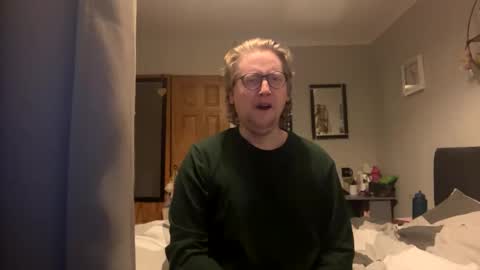 Snapshot of n_ryan98 chatting on 03.24.26 n_ryan98 online show from 03.24.26