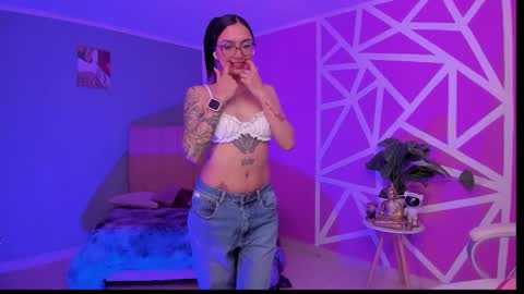 Snapshot of naath_ chatting on 02.01.26 anny online show from 02.01.26