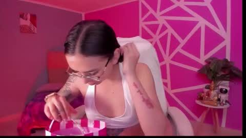 Snapshot of naath_ chatting on 02.10.26 anny online show from 02.10.26