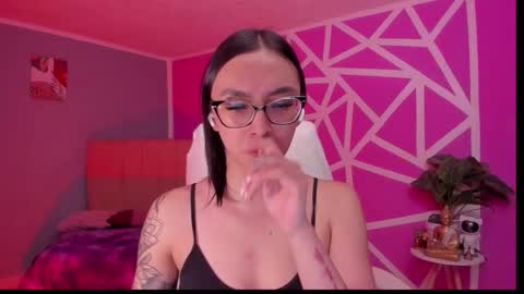 Snapshot of naath_ chatting on 02.10.26 anny online show from 02.10.26