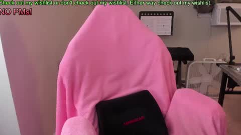 Natalie Marlo online show from 07.04.26