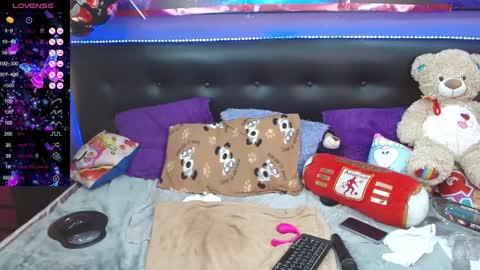 nadia_84 online show from 01.13.25