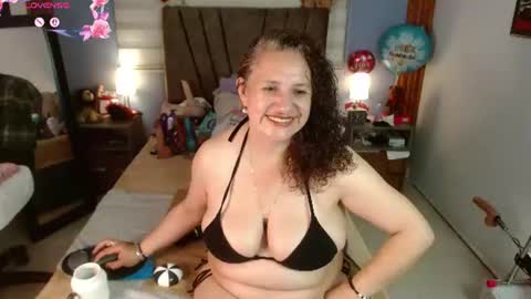 Snapshot of nadia_84 chatting on 06.16.26 nadia_84 online show from 06.16.26