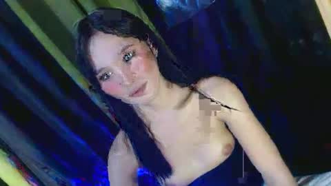 Snapshot of nadiestar chatting on 01.28.25 nadiestar online show from 01.28.25