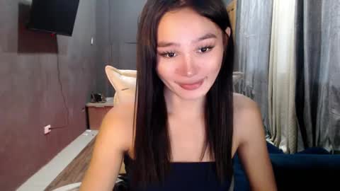 Snapshot of nadiestar chatting on 03.06.25 nadiestar online show from 03.06.25