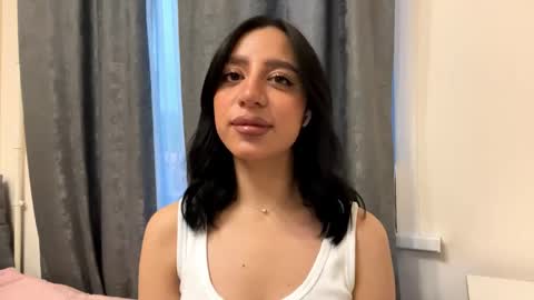 Snapshot of nadinevanni chatting on 05.24.26 Leya online show from 05.24.26