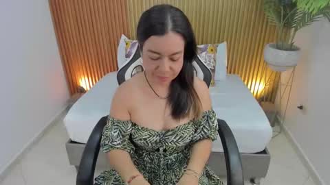 N A H I A online show from 03.03.25