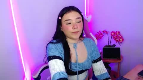  Nahia  online show from 04.22.26