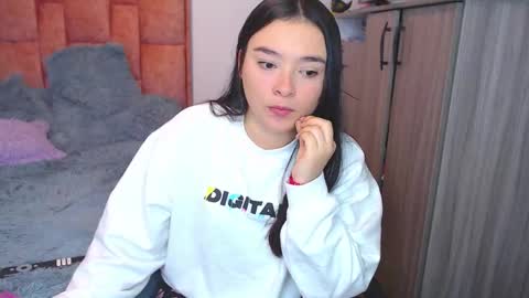 nahia cute     only   online show from 11.24.25