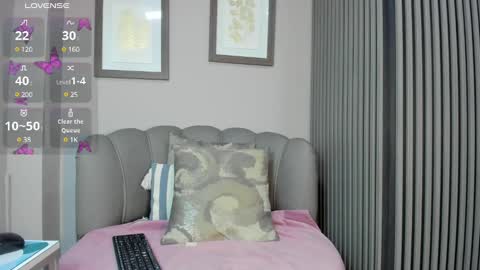 Snapshot of nahiajhonson_ chatting on 02.10.25 Nahia online show from 02.10.25