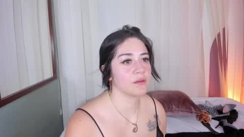 Nahomi  online show from 11.09.25