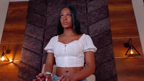  VICTORIA  online show from 12.05.25