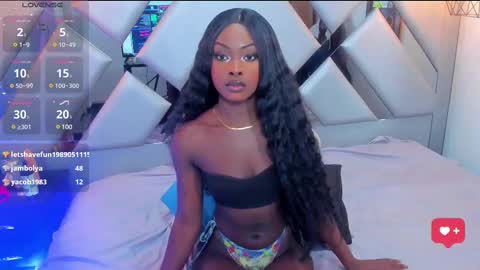 Nahomi  online show from 03.09.25