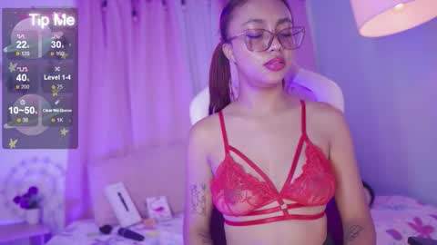 Snapshot of nahomy_2308 chatting on 03.20.26 nahomy 2308 online show from 03.20.26