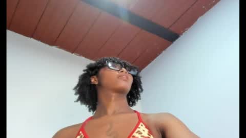 Snapshot of nahomy_james25 chatting on 06.16.26 nahomy_james25 online show from 06.16.26