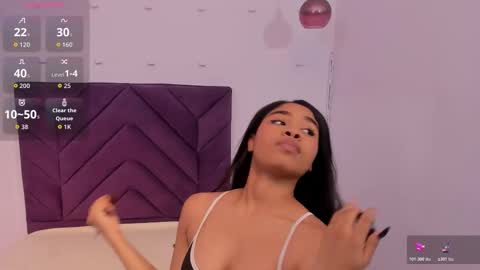 Snapshot of nahomycarterr chatting on 11.23.25 nahomycarterr online show from 11.23.25