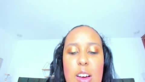 Nahomy online show from 03.10.26