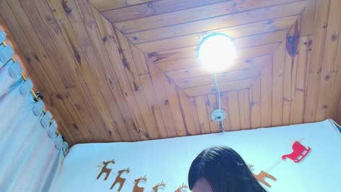 Naia x online show from 12.19.25