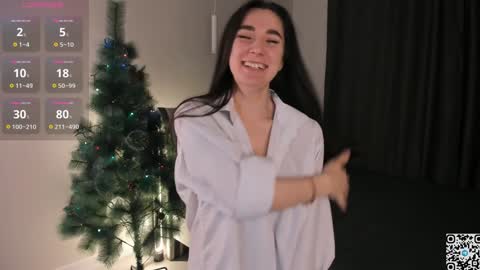 Snapshot of naiamo chatting on 01.11.25 Sonny online show from 01.11.25