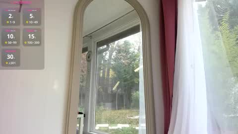 Naila online show from 10.26.25