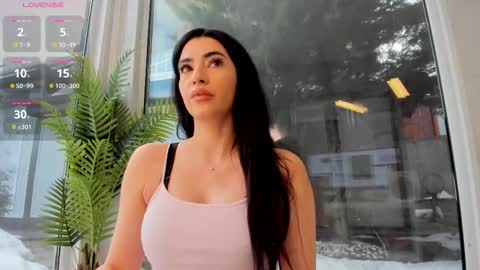 Naila online show from 02.25.26