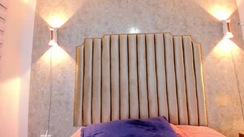 Naisha Rousell online show from 12.07.24