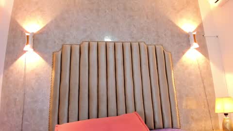 Naisha Rousell online show from 12.21.24