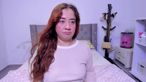 Snapshot of naive_natty1 chatting on 02.13.26 Natalia Flores online show from 02.13.26