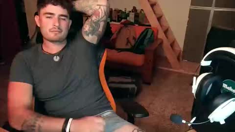 Snapshot of najidalquazar chatting on 09.10.25 Najid online show from 09.10.25