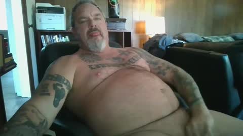 Snapshot of naked4plaync chatting on 12.04.24 naked4plaync online show from 12.04.24
