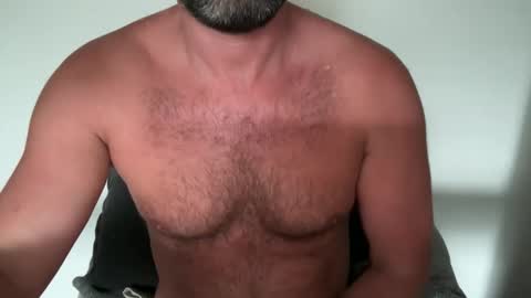 naked_dude25 online show from 01.11.26