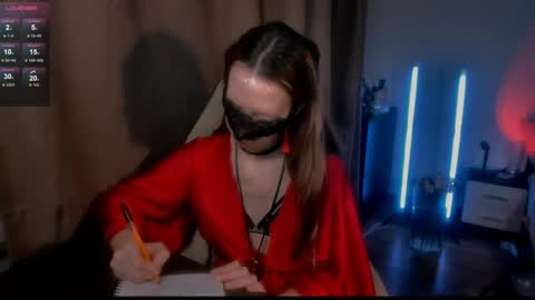 Snapshot of naked_psychologist chatting on 02.05.25 Asy no face  online show from 02.05.25