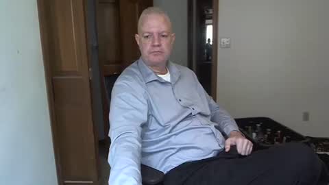 Snapshot of nakedilmale chatting on 04.29.26 Tip 100 for my full real name online show from 04.29.26