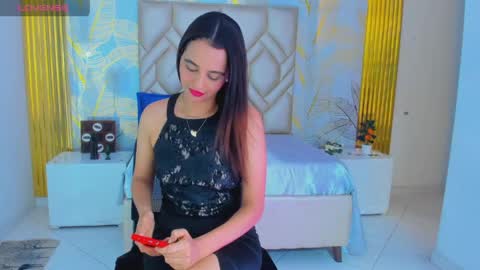 Snapshot of nala_omg2026 chatting on 04.30.26 Nala online show from 04.30.26