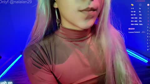 Onlyf4s nalalan29 online show from 01.29.25