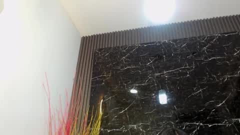 NALAROY online show from 12.05.24