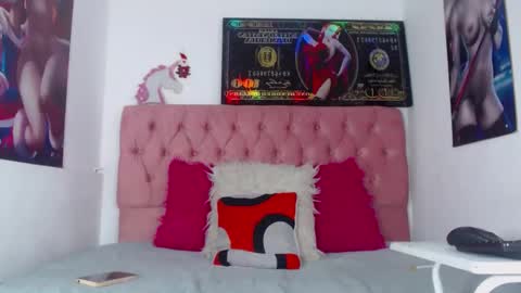 NALAROY online show from 12.20.25