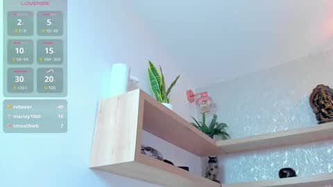 Snapshot of namastecute chatting on 12.21.24 online show from 12.21.24