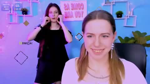 Snapshot of nami_glow chatting on 06.16.26 your Nami online show from 06.16.26