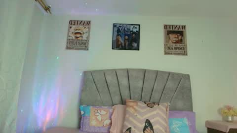 NamiThompson online show from 11.30.25