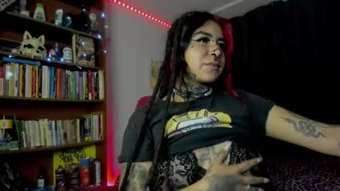 Val  online show from 10.11.25