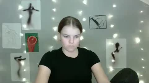 Nana online show from 09.18.25